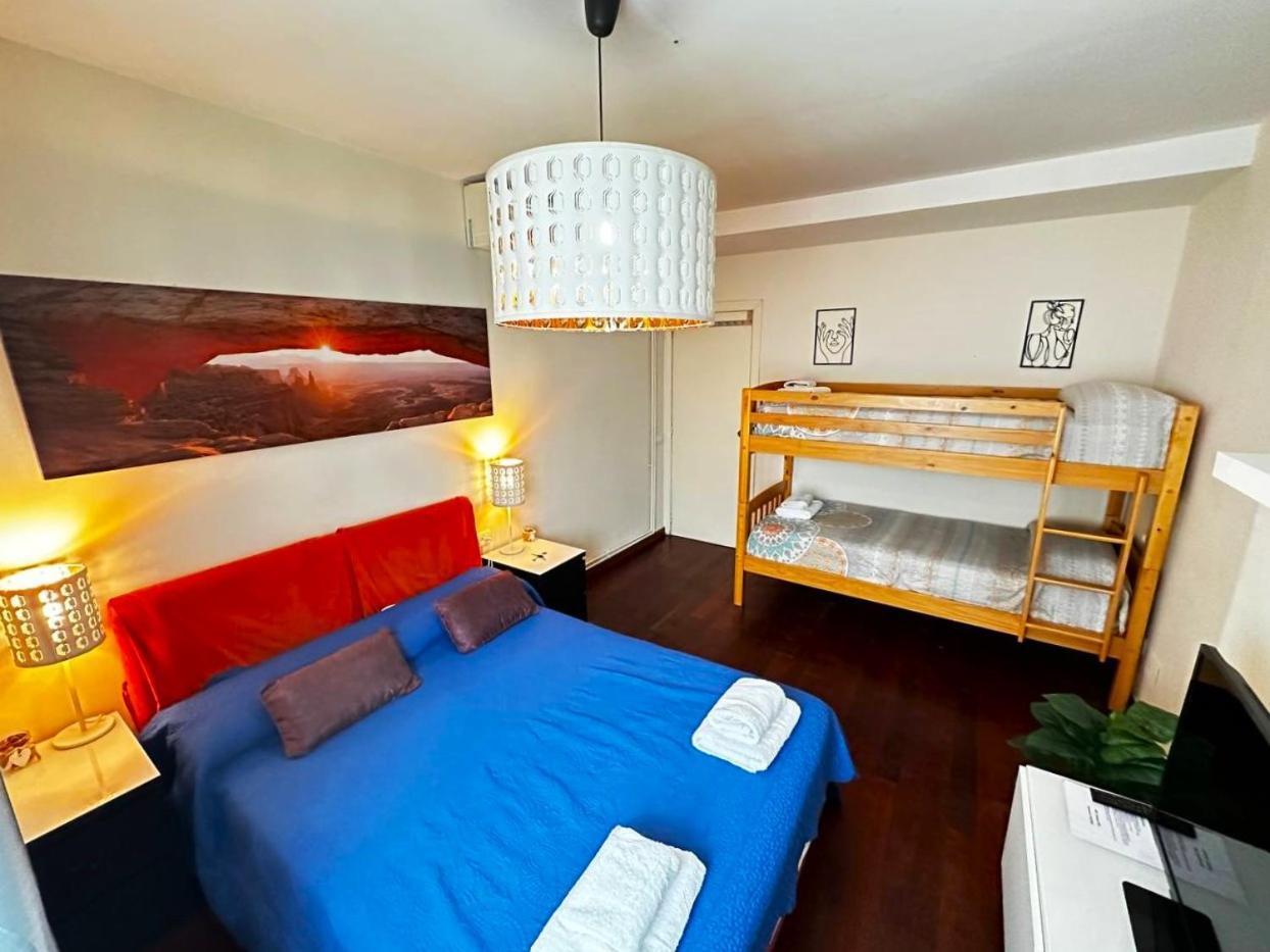 Rooms Arago - Barcelona — Fotos 1