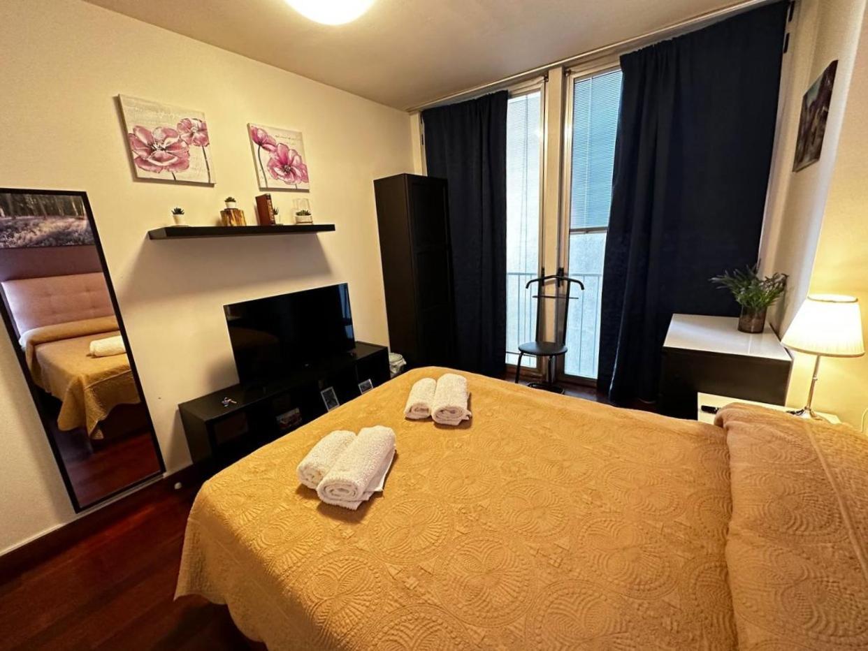 Rooms Arago - Barcelona — Fotos 2